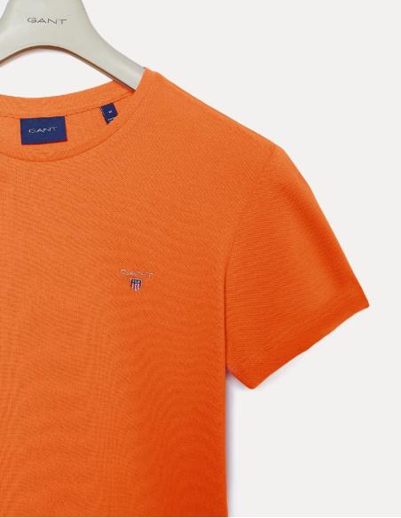 CAMISETA GANT SLIM PIQUE NARANJA