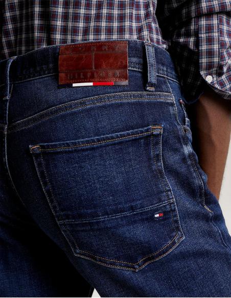 Vaquero Tommy Hilfiger Bleecker desteñido. Comprar Vaquero Tommy de hombre slim