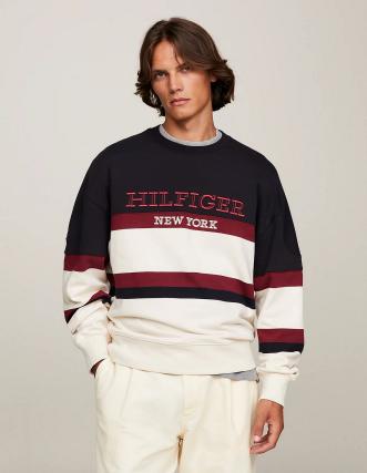 Sudadera marca Tommy Hilfiger con color block con logo bordado