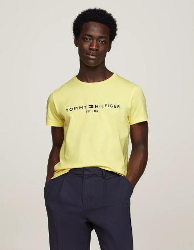 Camiseta Tommy Hilfiger de corte Slim con logo bordado. Comprar camisetas Tommy