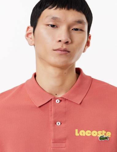 POLO ORIGINAL L.12.12 CON EFECTO LAVADO EN PIQUÉ DE ALGODÓN CORAL POLO ORIGINAL L.12.12 CON EFECTO LAVADO EN PIQUÉ DE ALGODÓN CORAL