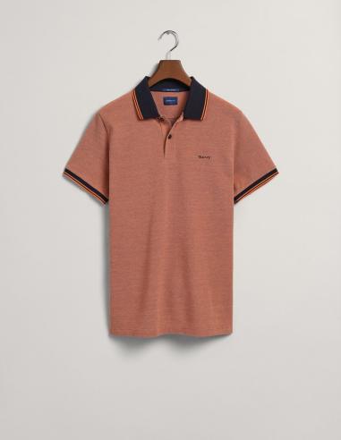Polo Salmon: Elegante y cómodo para hombre.