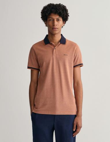 Polo Salmon: Elegante y cómodo para hombre.