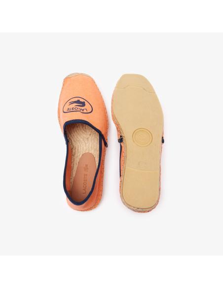 Zapatos de cuero naranja con logo de Lacoste