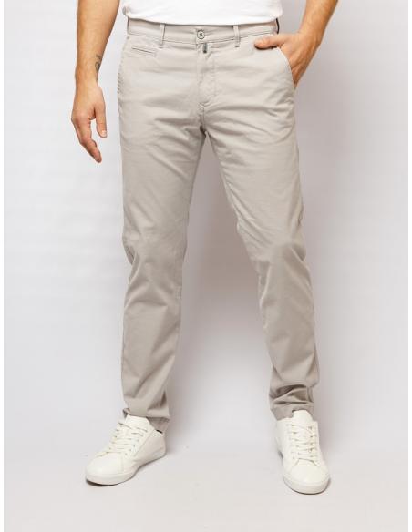 Pantalón Chino Pierre Cardin Hombre Color Piedra - Elegante y Cómodo
