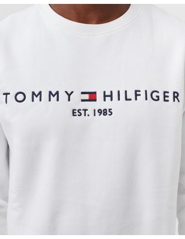 Sudadera Tommy Hilfiger: Elegancia en Blanco Sudadera Tommy Hilfiger: Elegancia en Blanco