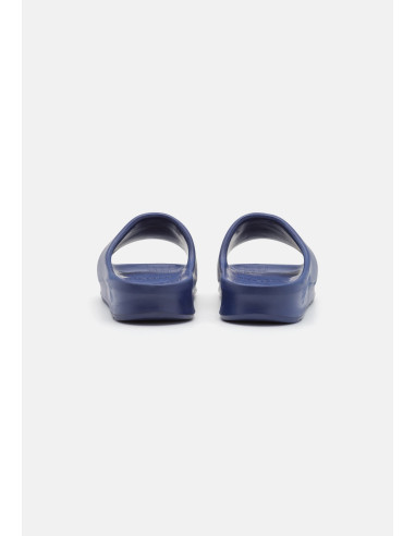 Navy Lacoste men’s slide sandals rear. Navy Lacoste men’s slide sandals rear.