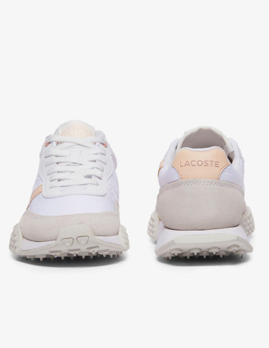 Zapatillas Lacoste blancas con detalles en color melocotón Zapatillas Lacoste blancas con detalles en color melocotón