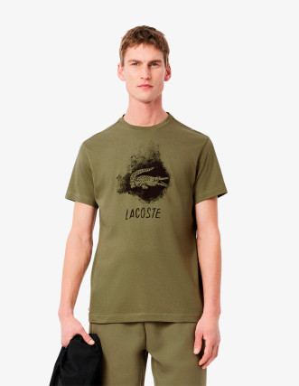 Camiseta Lacoste deportiva con grafico de logo en el pecho. 2