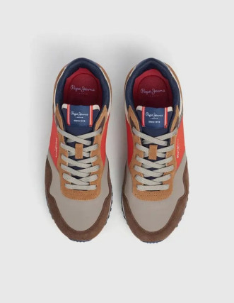 Zapato de cuero color camel con suela ondulada 2