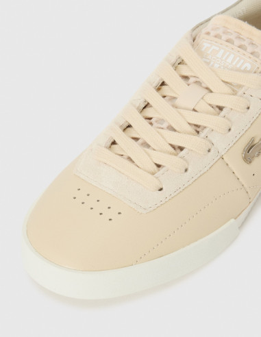 Zapatillas Lacoste beige de diseño minimalista Zapatillas Lacoste beige de diseño minimalista