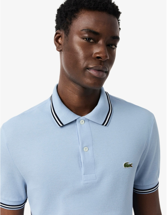 POLO LACOSTE VIVO CUELLO CHAMBRAY